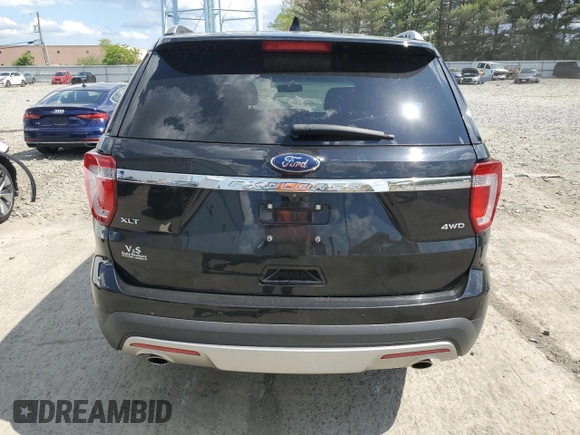 2017 Ford Explorer XLT z VIN 1FM5K8D86HGD75307, wystawiony jako Copart lot #55724885 z przebiegiem Nie podano mil oraz Szkoda całkowita • Salvage title. Historia ofert i sprzedaży dostępna na DreamBid. Obrazek 6.