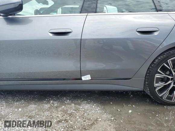 2024 BMW 4 Series 430i with VIN WBA63AV09RFT48581, listed as a Copart auction lot 56392545 with 12,811 mi miles and Non repairable. Bid and sale history available at DreamBid. Image 12.