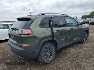 2021 Jeep Cherokee Latitude Lux with VIN 1C4PJMMX0MD220537, listed as a Copart auction lot 61553615 with 37,305 mi miles and Salvage title. Bid and sale history available at DreamBid. Image 3.