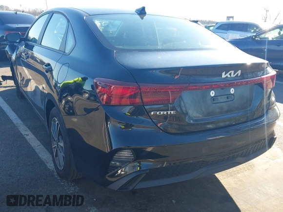 2024 Kia Forte LXS with VIN 3KPF24AD0RE818703, listed as a IAAI auction lot 41101217 with 2,870 mi miles. Bid and sale history available at carsss.com. Image 3.