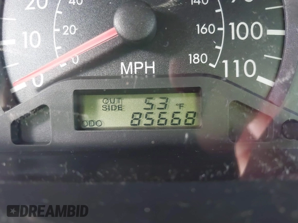 2008 Toyota Corolla CE with VIN 1NXBR32E48Z970264, listed as a IAAI auction lot 41772425 with 85,668 mi miles and . Bid and sale history available at DreamBid. Image 7.