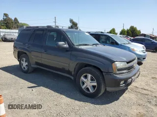 2005 Chevrolet TrailBlazer LT with VIN 1GNDT13S652167235, listed as a Copart auction lot 55501835 with 220,698 mi miles and Clean Title. Bid and sale history available at DreamBid. Image 4.