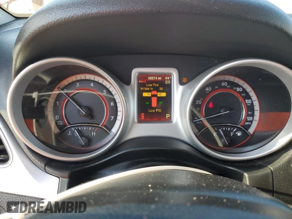 2019 Dodge Journey SE with VIN 3C4PDCBG8KT750637, listed as a Copart auction lot 46603645 with 92,274 mi miles and Salvage Title. Bid and sale history available at DreamBid. Image 9.