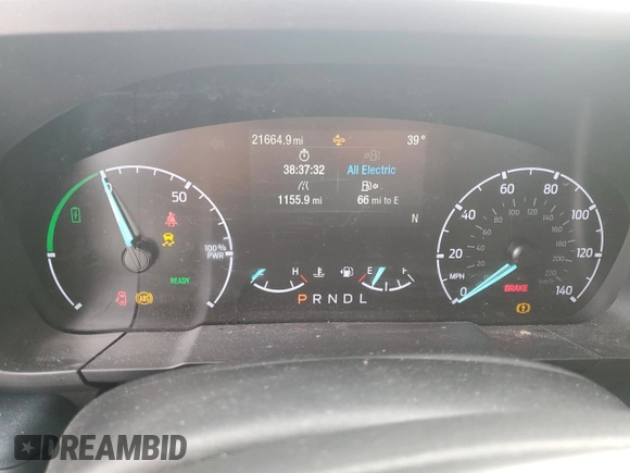 2024 Ford Maverick XL with VIN 3FTTW8A35RRA37075, listed as a Copart auction lot 46917235 with 21,664 mi miles and Salvage Title. Bid and sale history available at DreamBid. Image 9.