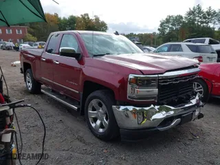 2017 Chevrolet Silverado 1500 LTZ with VIN 1GCVKSEJ5HZ203891, listed as a IAAI auction lot 40470021 with NaN miles. Bid and sale history available at carsss.com. Image 1.