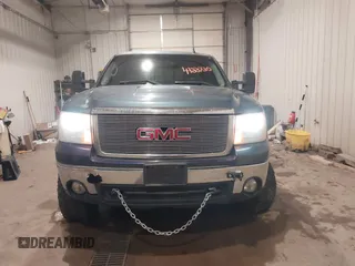 2007 GMC Sierra 1500 with VIN 2GTEK13Y671700496, listed as a IAAI auction lot 41233730 with 225,186 mi miles and . Bid and sale history available at DreamBid. Image 13.