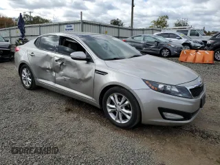2013 Kia Optima EX с VIN 5XXGN4A71DG231996, выставлен на аукционе Copart как лот 75771594 с пробегом 135 278 миль миль и Списание • Salvage title. История ставок и продаж доступна на DreamBid. Изображение 4.