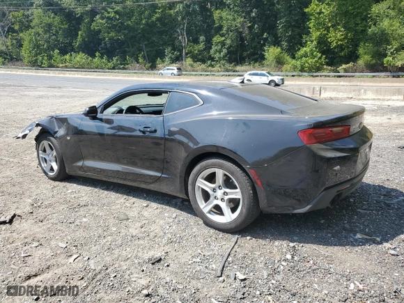 2016 Chevrolet Camaro 2LT with VIN 1G1FD1RXXG0153556, listed as a Copart auction lot 68645114 with 137,915 mi miles and Salvage Title. Bid and sale history available at carsss.com. Image 2.