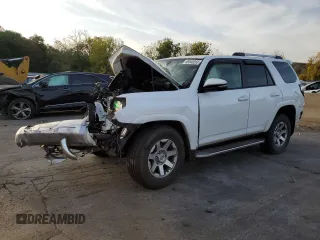 2015 Toyota 4Runner Limited with VIN JTEBU5JRXF5247072, listed as a Copart auction lot 69545263 with Not Provided miles and Salvage Title. Bid and sale history available at carsss.com. Image 1.