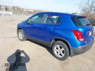 2016 Chevrolet Trax LS with VIN KL7CJNSB3GB757122, listed as a IAAI auction lot 41785634 with 74,143 mi miles. Bid and sale history available at carsss.com. Image 3.