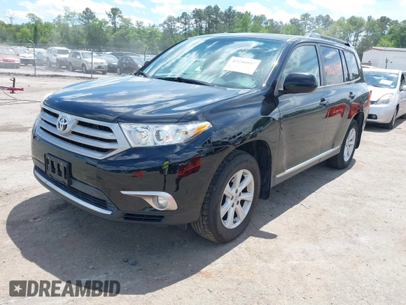 2011 Toyota Highlander z VIN 5TDBK3EH5BS090250, wystawiony jako IAAI lot #42216937 z przebiegiem 191 201 mil mil oraz . Historia ofert i sprzedaży dostępna na DreamBid. Obrazek 17.