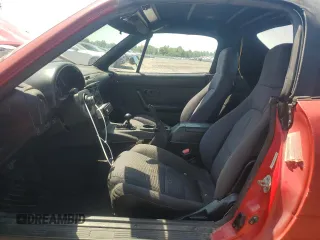 1993 Mazda MX-5 Miata z VIN JM1NA3511P0406871, wystawiony jako Copart lot #62239125 z przebiegiem 217 379 mil mil oraz Szkoda całkowita • Salvage title. Historia ofert i sprzedaży dostępna na DreamBid. Obrazek 7.