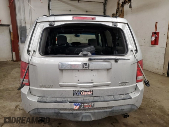 2014 Honda Pilot Touring with VIN 5FNYF4H95EB040840, listed as a Copart auction lot 45274255 with Not Provided miles and Salvage Title. Bid and sale history available at DreamBid. Image 6.