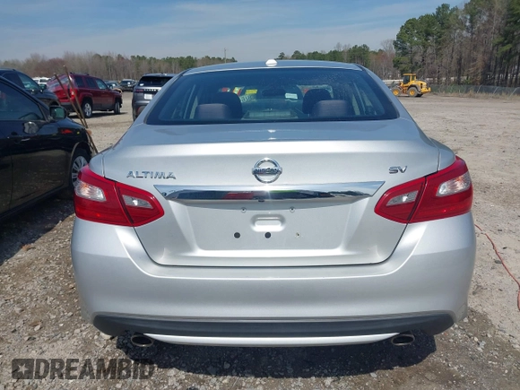 2018 Nissan Altima SR with VIN 1N4AL3AP6JC271207, listed as a IAAI auction lot 41839284 with 111,144 mi miles and . Bid and sale history available at carsss.com. Image 16.