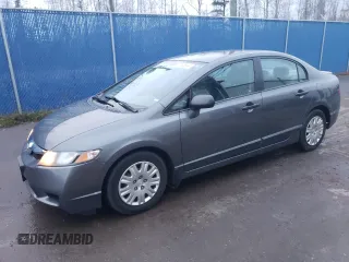 2010 Honda Civic z VIN 2HGFA1F2XAH036394, wystawiony jako Copart lot #83145544 z przebiegiem 149 220 mil mil oraz Szkoda całkowita • Salvage title. Historia ofert i sprzedaży dostępna na DreamBid. Obrazek 1.