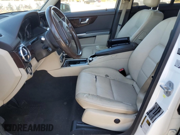 2015 Mercedes-Benz GLK 350 with VIN WDCGG5HBXFG408545, listed as a Copart auction lot 75458894 with 149,701 mi miles and Clean Title. Bid and sale history available at DreamBid. Image 7.