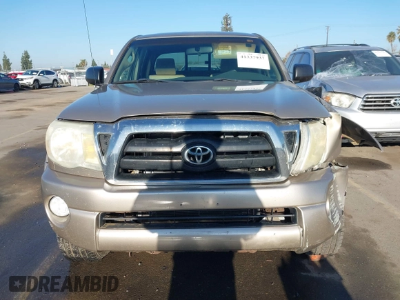 2005 Toyota Tacoma PreRunner with VIN 3TMKU72N55M003169, listed as a IAAI auction lot 41337937 with 142,474 mi miles. Bid and sale history available at carsss.com. Image 12.