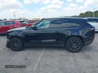 2019 Land Rover Range Rover Velar S z VIN SALYB2EX7KA210115, wystawiony jako IAAI lot #42074813 z przebiegiem 34 647 mil mil oraz . Historia ofert i sprzedaży dostępna na DreamBid. Obrazek 15.