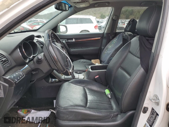 2013 Kia Sorento EX with VIN 5XYKUDA27DG356207, listed as a Copart auction lot 47642815 with 196,098 mi miles and Salvage Title. Bid and sale history available at carsss.com. Image 7.