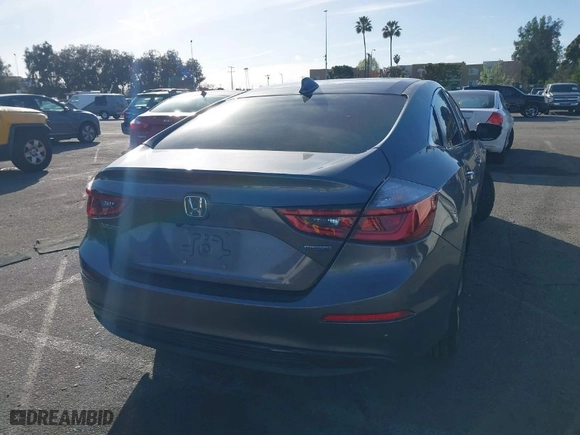 2021 Honda Insight EX with VIN 19XZE4F55ME011334, listed as a IAAI auction lot 41539077 with 132,118 mi miles. Bid and sale history available at carsss.com. Image 4.