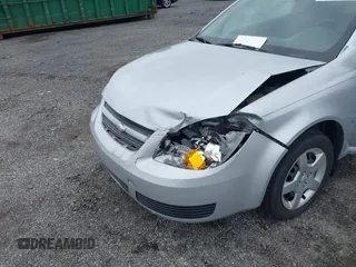 2007 Chevrolet Cobalt LT z VIN 1G1AL15F977309801, wystawiony jako IAAI lot #41922072 z przebiegiem 84 051 mil mil oraz . Historia ofert i sprzedaży dostępna na DreamBid. Obrazek 6.