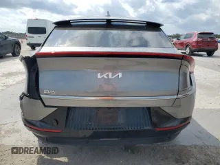 2024 Kia EV6 Wind with VIN KNDC34LA2R5614077, listed as a Copart auction lot 49202375 with 38,647 mi miles and Clean Title. Bid and sale history available at carsss.com. Image 6.