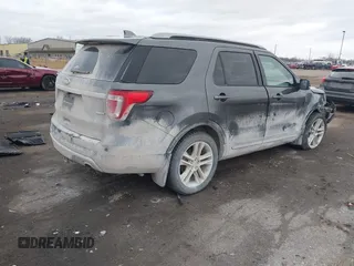 2016 Ford Explorer XLT with VIN 1FM5K8D82GGC84761, listed as a IAAI auction lot 41865916 with 226,883 mi miles and . Bid and sale history available at DreamBid. Image 4.