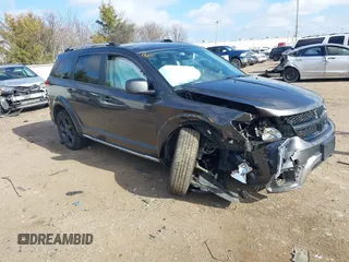 2018 Dodge Journey Crossroad with VIN 3C4PDDGG8JT499292, listed as a IAAI auction lot 41463463 with 157,106 mi miles. Bid and sale history available at carsss.com. Image 1.