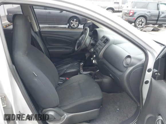 2014 Nissan Versa SV with VIN 3N1CN7APXEL860715, listed as a IAAI auction lot 41492046 with 95,758 mi miles and . Bid and sale history available at DreamBid. Image 5.