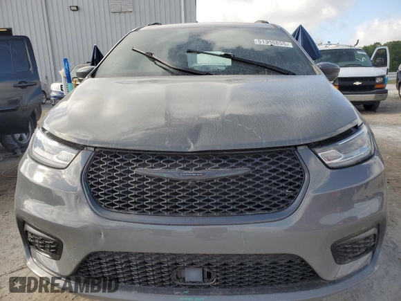 2021 Chrysler Pacifica Touring L with VIN 2C4RC1BG9MR607542, listed as a Copart auction lot 51305855 with 49,642 mi miles and Salvage Title. Bid and sale history available at DreamBid. Image 5.