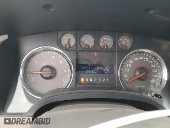 2009 Ford F-150 XL with VIN 1FTPF12V29KC06708, listed as a Copart auction lot 58151755 with 205,682 mi miles and Salvage title. Bid and sale history available at DreamBid. Image 9.