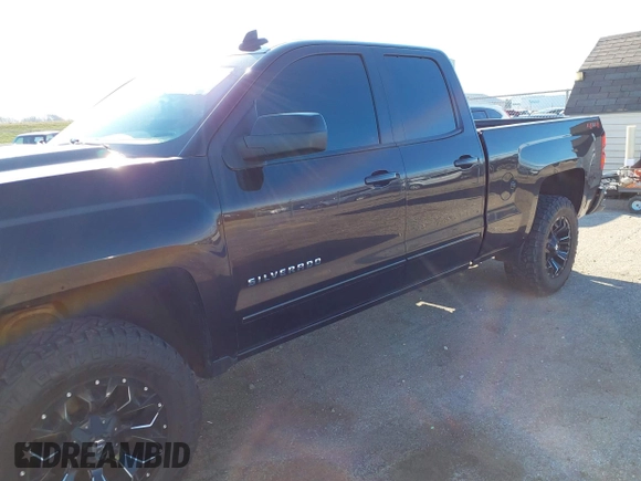 2019 Chevrolet Silverado 1500 LT with VIN 2GCVKPEC1K1149309, listed as a IAAI auction lot 41860141 with 133,790 mi miles and . Bid and sale history available at DreamBid. Image 17.