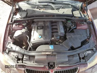 2008 BMW 3 Series 328xi z VIN WBAVC93598K036954, wystawiony jako Copart lot #80918674 z przebiegiem Nie podano mil oraz Nie do naprawy • Non repairable. Historia ofert i sprzedaży dostępna na DreamBid. Obrazek 7.