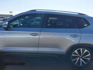 2022 Volkswagen Taos SE с VIN 3VVRX7B20NM100096, выставлен на аукционе IAAI как лот 42146351 с пробегом 17 522 миль миль и . История ставок и продаж доступна на DreamBid. Изображение 15.