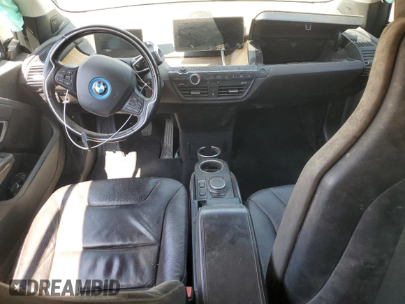 2017 BMW i3 z VIN WBY1Z8C33HV894300, wystawiony jako Copart lot #54510475 z przebiegiem 64 548 mil mil oraz Szkoda całkowita • Salvage title. Historia ofert i sprzedaży dostępna na DreamBid. Obrazek 8.