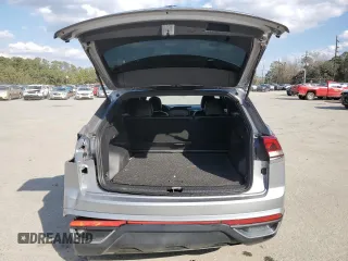 2022 Volkswagen Atlas SE with VIN 1V2LC2CAXNC201218, listed as a Copart auction lot 44107505 with 63,897 mi miles and Salvage title. Bid and sale history available at DreamBid. Image 6.