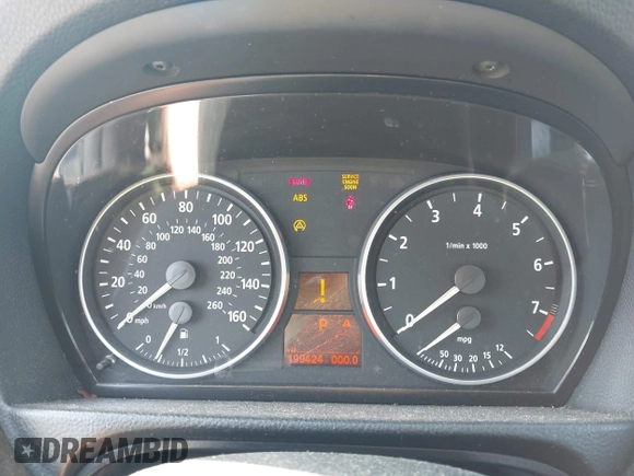 2007 BMW 3 Series 328i с VIN WBAVA335X7PG52072, выставлен на аукционе IAAI как лот 42577352 с пробегом 199 424 миль миль и . История ставок и продаж доступна на DreamBid. Изображение 7.