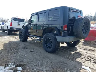 2008 Jeep Wrangler Unlimited Rubicon with VIN 1J8GA691X8L641959, listed as a IAAI auction lot 41586564 with 174,886 mi miles and . Bid and sale history available at DreamBid. Image 3.