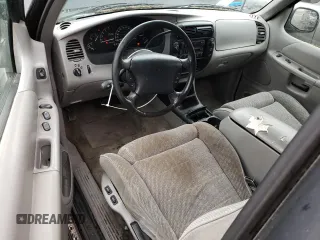 1995 Ford Explorer z VIN 1FMCU24X8SUA09153, wystawiony jako Copart lot #87551015 z przebiegiem 143 069 mil mil oraz Szkoda całkowita • Salvage title. Historia ofert i sprzedaży dostępna na DreamBid. Obrazek 8.