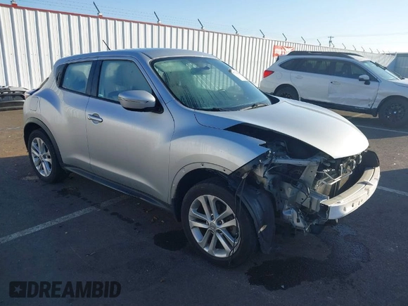 2015 Nissan Juke SV with VIN JN8AF5MV9FT553005, listed as a IAAI auction lot 41731884 with 70,698 mi miles. Bid and sale history available at carsss.com. Image 1.