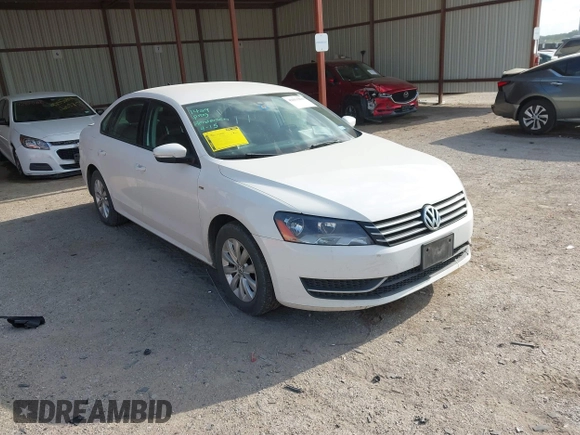 2015 Volkswagen Passat Limited Edition Edition z VIN 1VWAT7A31FC055719, wystawiony jako IAAI lot #42053299 z przebiegiem 166 746 mil mil oraz . Historia ofert i sprzedaży dostępna na DreamBid. Obrazek 1.