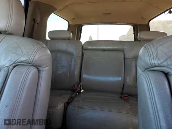 2001 Chevrolet Suburban LS with VIN 3GNFK16T51G242878, listed as a Copart auction lot 43081045 with 253,526 mi miles and Salvage Title. Bid and sale history available at carsss.com. Image 10.