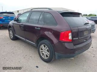 2011 Ford Edge SE with VIN 2FMDK3GC2BBA45323, listed as a IAAI auction lot 41928577 with 132,035 mi miles. Bid and sale history available at carsss.com. Image 3.