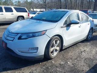2013 Chevrolet Volt with VIN 1G1RA6E42DU119517, listed as a IAAI auction lot 41767994 with 1 mi miles. Bid and sale history available at carsss.com. Image 2.