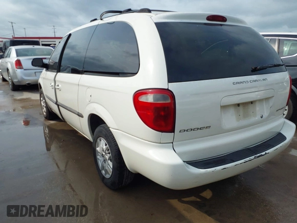 2002 Dodge Caravan Sport with VIN 2B4GP44382R741363, listed as a IAAI auction lot 42141905 with 204,793 mi miles and . Bid and sale history available at carsss.com. Image 3.