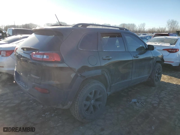 2015 Jeep Cherokee Trailhawk with VIN 1C4PJMBB9FW616061, listed as a Copart auction lot 44382275 with 68,567 mi miles and Salvage Title. Bid and sale history available at carsss.com. Image 3.