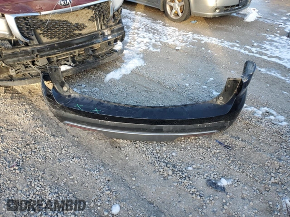 2016 Ford Explorer XLT with VIN 1FM5K8D89GGB03963, listed as a Copart auction lot 82888564 with 112,584 mi miles and Salvage Title. Bid and sale history available at DreamBid. Image 13.