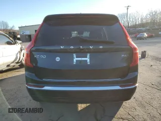 2025 Volvo XC90 Plus with VIN YV4062PE5S1303927, listed as a Copart auction lot 87924795 with Not Provided miles and Salvage Title. Bid and sale history available at DreamBid. Image 6.
