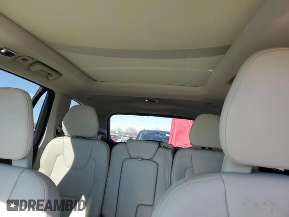 2020 Volvo XC90 Momentum with VIN YV4102PK8L1564739, listed as a Copart auction lot 87068654 with 47,655 mi miles and Salvage Title. Bid and sale history available at carsss.com. Image 10.