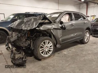 2017 Jaguar F-PACE 20d Prestige with VIN SADCK2BN6HA086744, listed as a IAAI auction lot 40730584 with 105,387 mi miles. Bid and sale history available at carsss.com. Image 2.